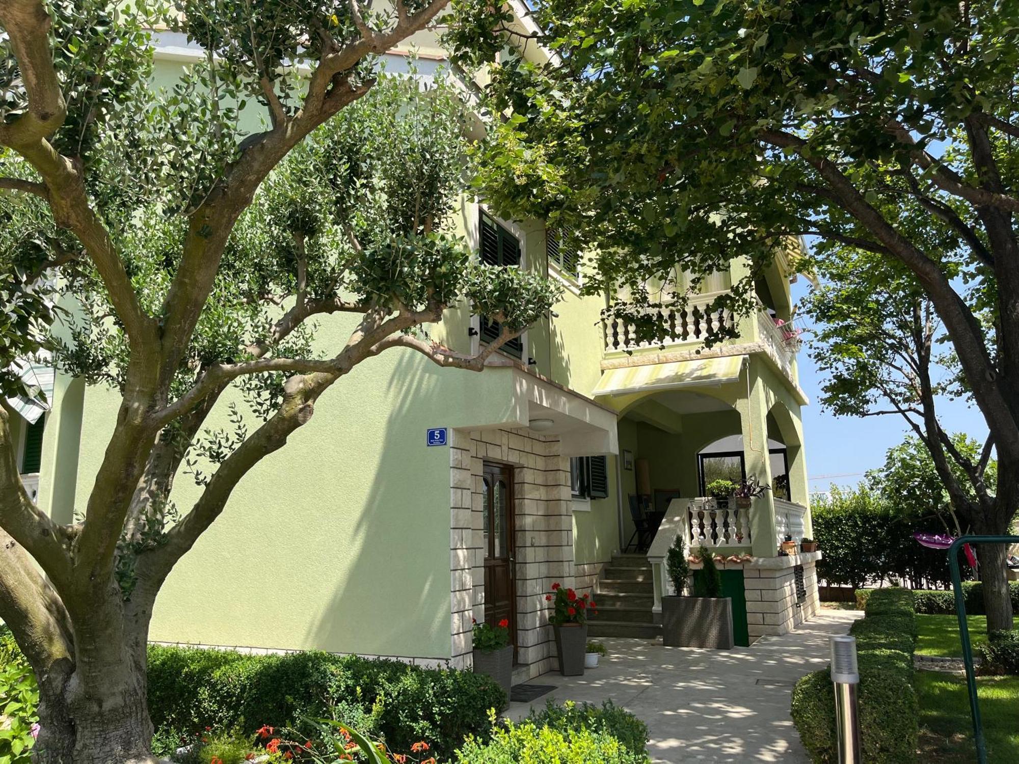 Apartman Adrijan Sukošan Exterior foto